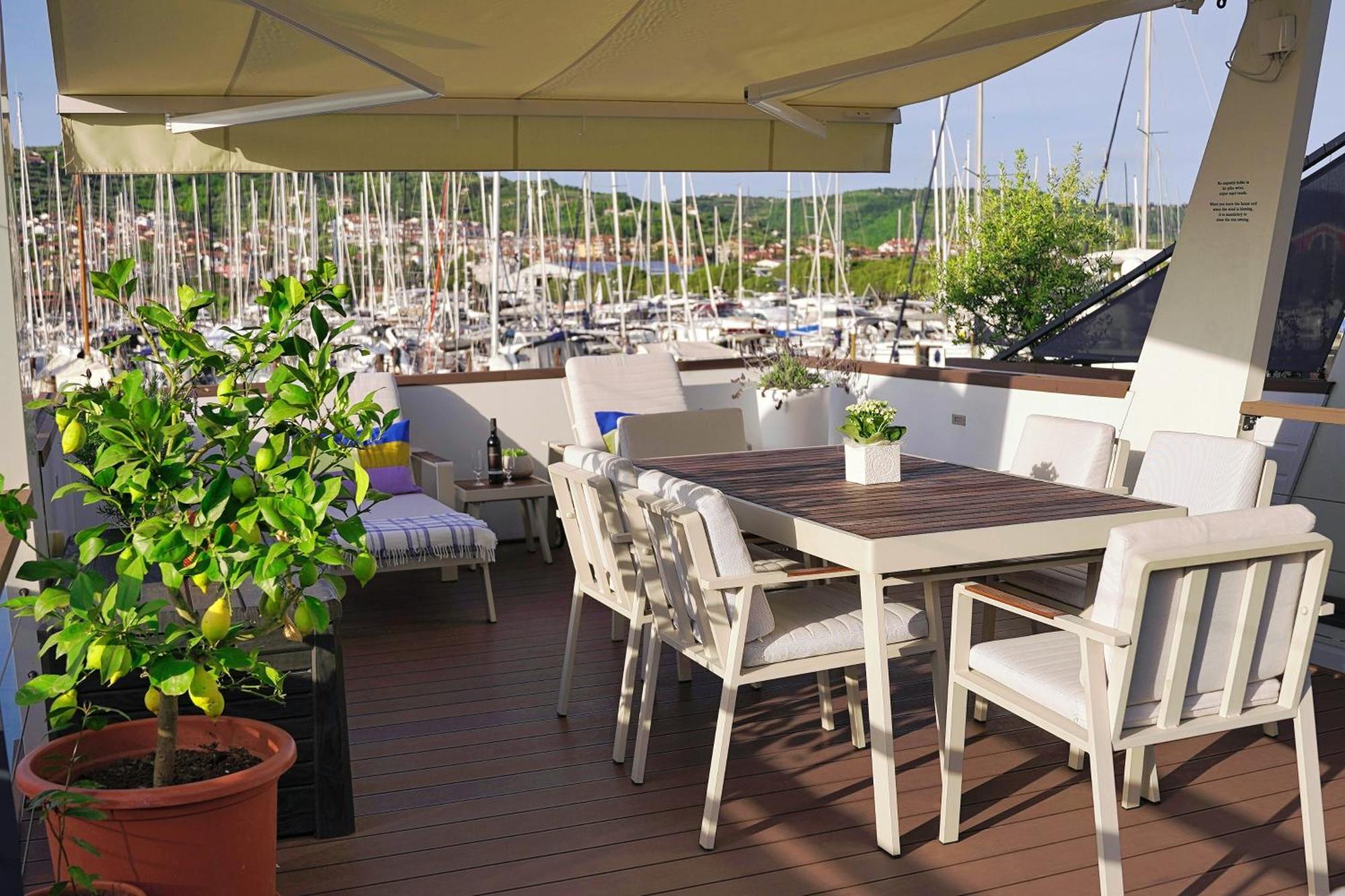 Floating Sea House Miramare Ferienhaus Portorož
